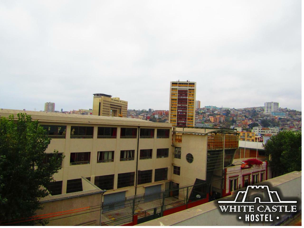 White Castle Hostel Valparaiso Exterior photo